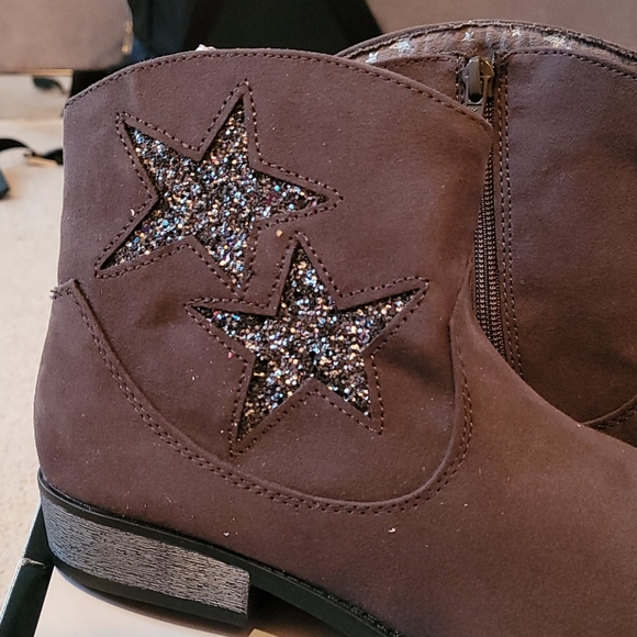 Booties - Picture 2 of 3